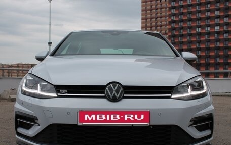 Volkswagen Golf VII, 2018 год, 2 100 000 рублей, 3 фотография
