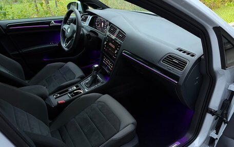 Volkswagen Golf VII, 2018 год, 2 100 000 рублей, 13 фотография