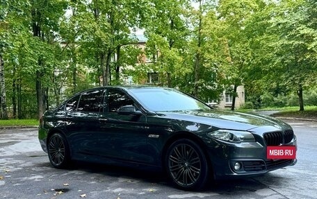 BMW 5 серия, 2016 год, 2 320 000 рублей, 2 фотография