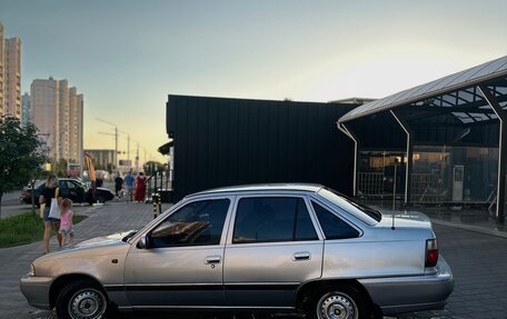 Daewoo Nexia I рестайлинг, 1997 год, 270 000 рублей, 1 фотография