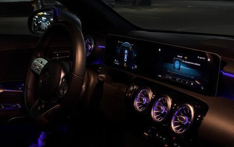Mercedes-Benz CLA, 2019 год, 2 800 000 рублей, 12 фотография