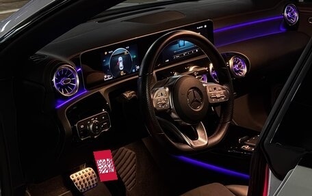 Mercedes-Benz CLA, 2019 год, 2 800 000 рублей, 14 фотография