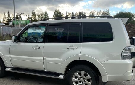 Mitsubishi Pajero IV, 2015 год, 2 360 000 рублей, 8 фотография