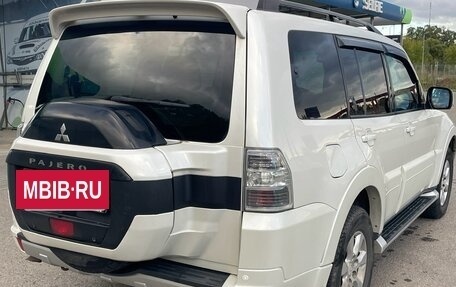 Mitsubishi Pajero IV, 2015 год, 2 360 000 рублей, 5 фотография
