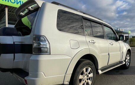 Mitsubishi Pajero IV, 2015 год, 2 360 000 рублей, 18 фотография