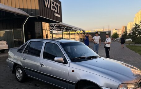 Daewoo Nexia I рестайлинг, 1997 год, 270 000 рублей, 2 фотография