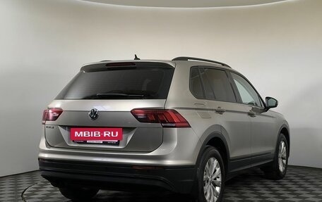 Volkswagen Tiguan II, 2018 год, 1 700 000 рублей, 4 фотография