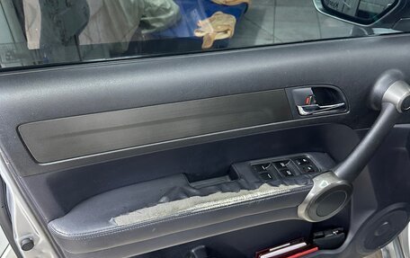 Honda CR-V III рестайлинг, 2010 год, 1 100 000 рублей, 13 фотография