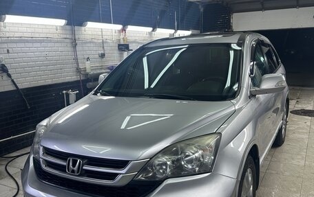 Honda CR-V III рестайлинг, 2010 год, 1 100 000 рублей, 2 фотография