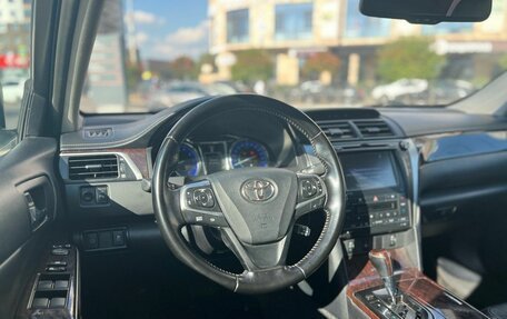 Toyota Camry, 2015 год, 1 950 000 рублей, 10 фотография
