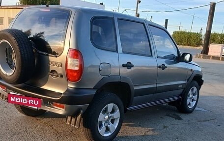 Chevrolet Niva I рестайлинг, 2005 год, 260 000 рублей, 3 фотография