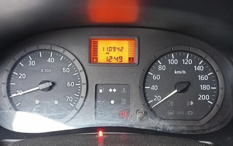 Renault Logan I, 2007 год, 300 000 рублей, 3 фотография