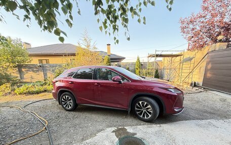 Lexus RX IV рестайлинг, 2021 год, 5 000 000 рублей, 2 фотография