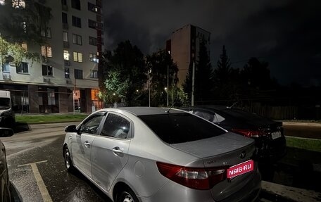 KIA Rio III рестайлинг, 2013 год, 760 000 рублей, 1 фотография