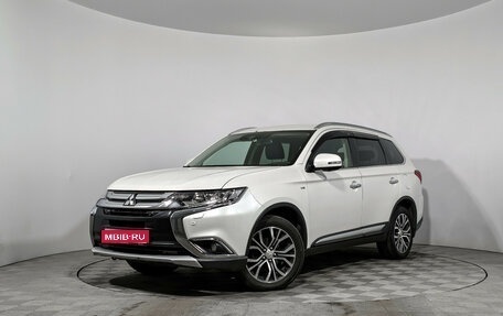 Mitsubishi Outlander III рестайлинг 3, 2017 год, 2 100 000 рублей, 1 фотография