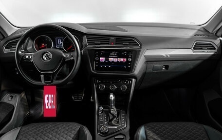 Volkswagen Tiguan II, 2019 год, 1 890 000 рублей, 16 фотография