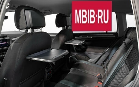 Volkswagen Tiguan II, 2019 год, 1 890 000 рублей, 14 фотография