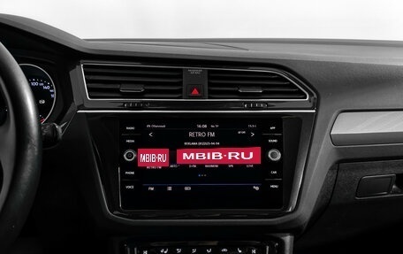 Volkswagen Tiguan II, 2019 год, 1 890 000 рублей, 18 фотография