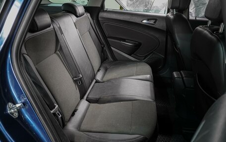 Opel Astra J, 2011 год, 919 000 рублей, 7 фотография