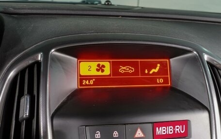 Opel Astra J, 2011 год, 919 000 рублей, 13 фотография
