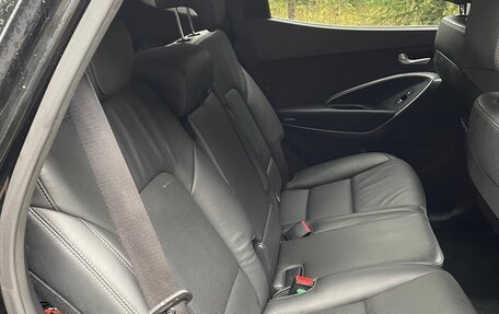 Hyundai Santa Fe III рестайлинг, 2016 год, 1 700 000 рублей, 14 фотография