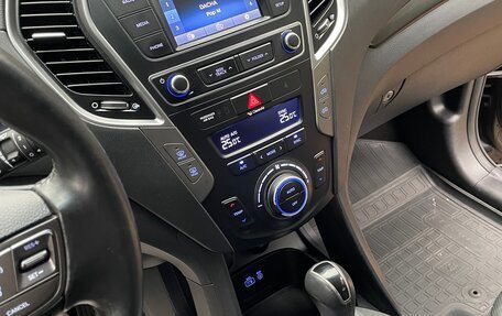 Hyundai Santa Fe III рестайлинг, 2016 год, 1 700 000 рублей, 19 фотография
