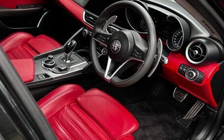 Alfa Romeo Giulia II, 2018 год, 2 090 000 рублей, 20 фотография