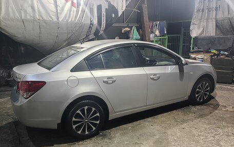 Chevrolet Cruze II, 2012 год, 825 000 рублей, 9 фотография