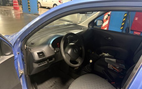 Nissan Micra III, 2004 год, 400 000 рублей, 9 фотография
