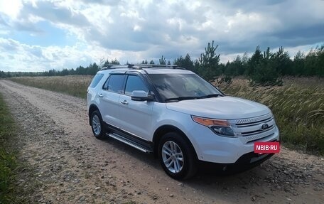 Ford Explorer VI, 2012 год, 1 300 000 рублей, 2 фотография