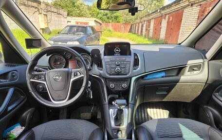 Opel Zafira C рестайлинг, 2013 год, 1 190 000 рублей, 23 фотография