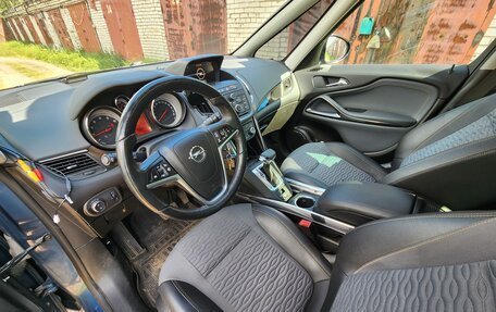 Opel Zafira C рестайлинг, 2013 год, 1 190 000 рублей, 26 фотография