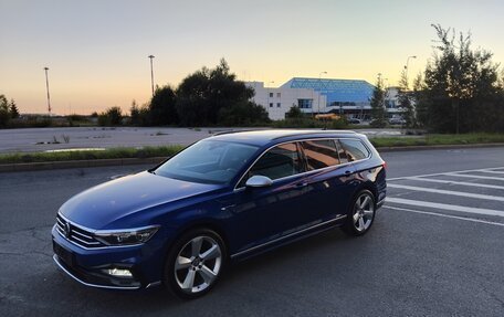 Volkswagen Passat B8 рестайлинг, 2020 год, 2 444 000 рублей, 2 фотография