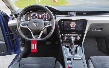 Volkswagen Passat B8 рестайлинг, 2020 год, 2 444 000 рублей, 27 фотография