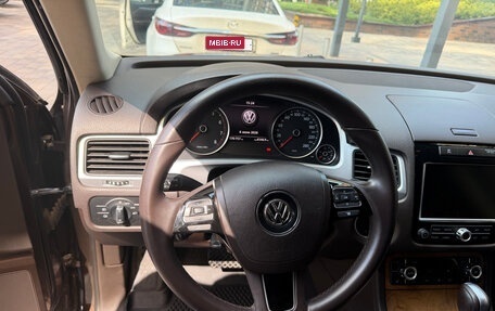 Volkswagen Touareg III, 2014 год, 2 700 000 рублей, 9 фотография
