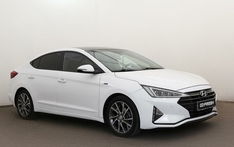 Hyundai Avante, 2018 год, 1 897 000 рублей, 2 фотография