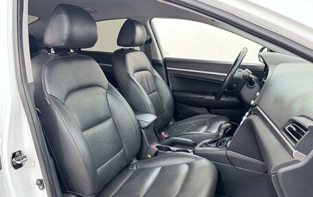 Hyundai Avante, 2018 год, 1 897 000 рублей, 8 фотография