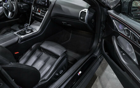 BMW 8 серия, 2019 год, 7 200 000 рублей, 23 фотография