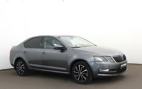 Skoda Octavia, 2018 год, 1 849 000 рублей, 2 фотография