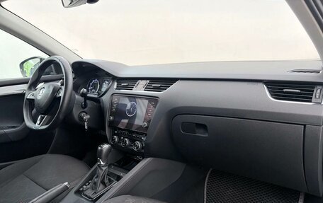 Skoda Octavia, 2018 год, 1 849 000 рублей, 7 фотография