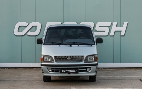 Toyota HiAce H100, 2002 год, 1 000 000 рублей, 3 фотография