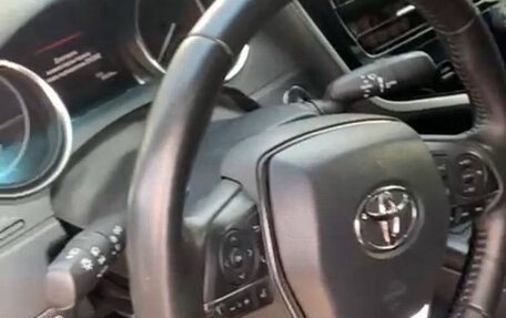 Toyota Camry, 2021 год, 2 950 000 рублей, 7 фотография