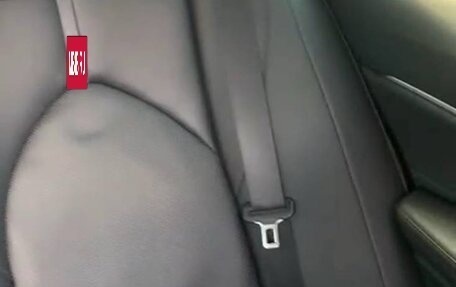Toyota Camry, 2021 год, 2 950 000 рублей, 8 фотография