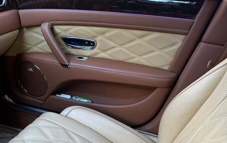 Bentley Flying Spur II, 2014 год, 4 150 000 рублей, 3 фотография