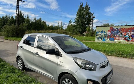KIA Picanto II, 2011 год, 750 000 рублей, 2 фотография