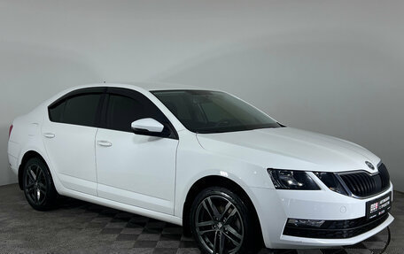 Skoda Octavia, 2018 год, 1 747 000 рублей, 3 фотография