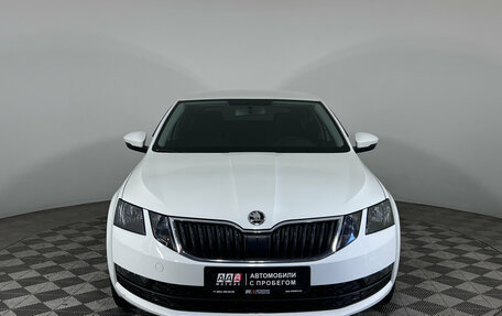 Skoda Octavia, 2018 год, 1 747 000 рублей, 2 фотография