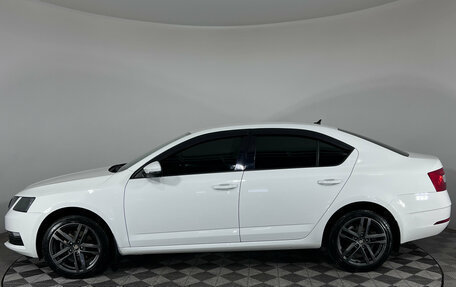 Skoda Octavia, 2018 год, 1 747 000 рублей, 5 фотография