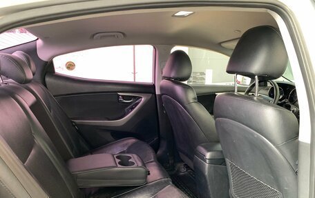 Hyundai Avante, 2011 год, 850 000 рублей, 17 фотография