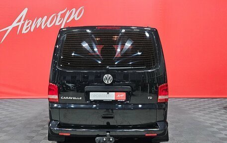Volkswagen Caravelle T5, 2012 год, 1 835 000 рублей, 4 фотография